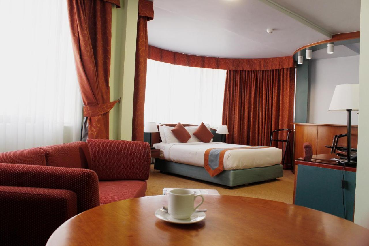 Al Diar Dana Hotel Abu Dhabi Eksteriør billede