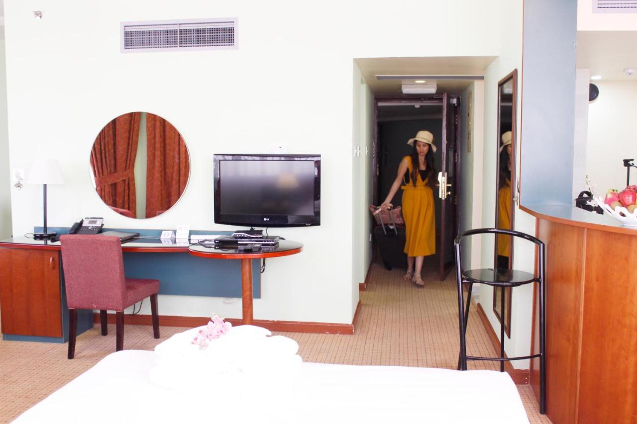 Al Diar Dana Hotel Abu Dhabi Eksteriør billede